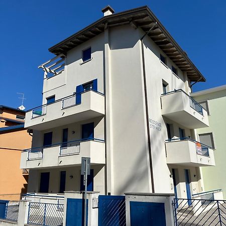 Residence Stefania Appartamenti Piano Terra - Agenzia Cocal كاوْرلي المظهر الخارجي الصورة